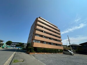 レジデンスカープ　自治医大外観写真