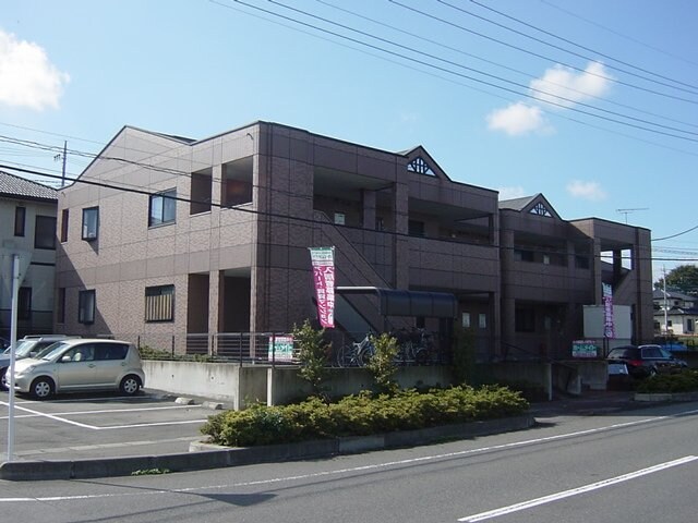 物件外観写真2　(外観写真（昼）)