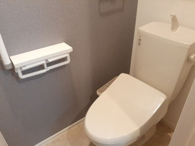 物件内観写真13　(トイレもきれいです)