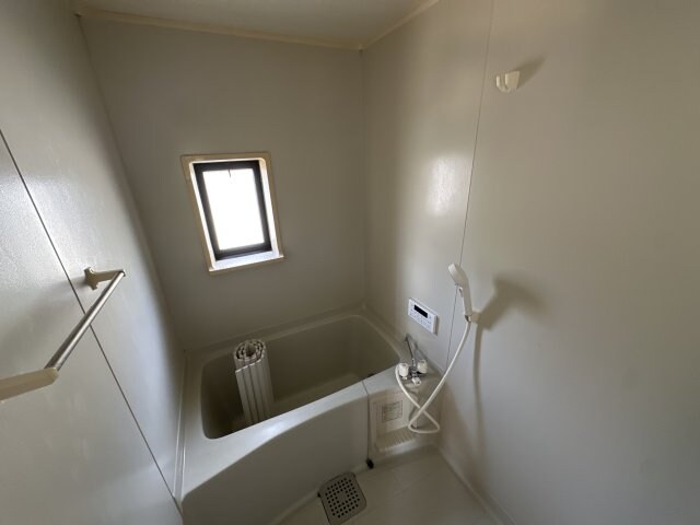 物件内観写真7　(浴室)