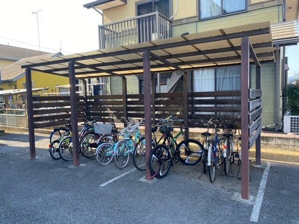 建物設備(駐輪場)