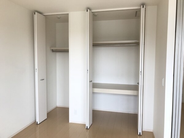 収納(クローゼット)