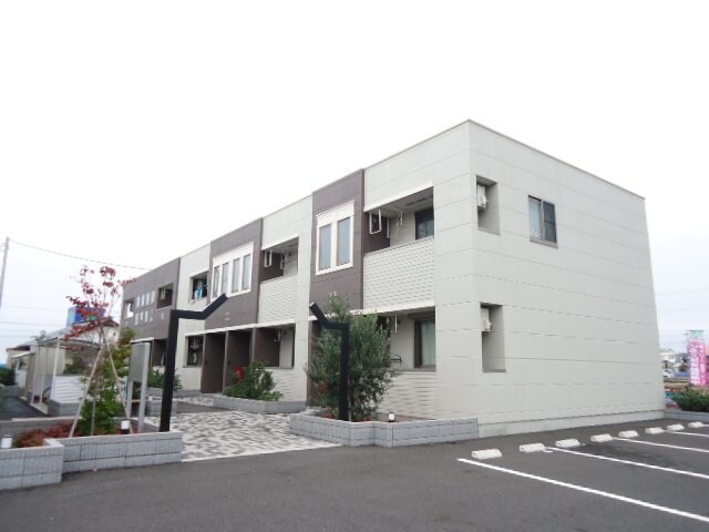 物件外観写真3　(外観写真（昼）)