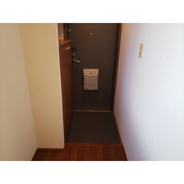 玄関(玄関です)