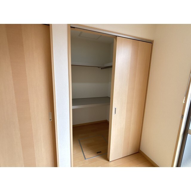 物件内観写真16　(内装も気になるポイント)