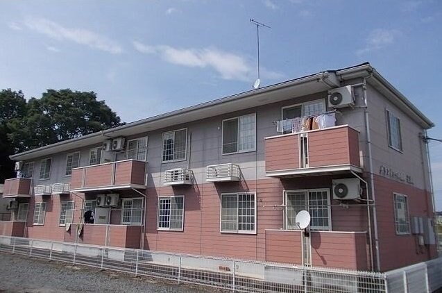 グランドゥール山川壱番館の物件外観写真