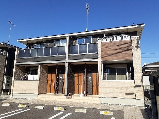 物件外観写真1　(外観も気になるポイント)