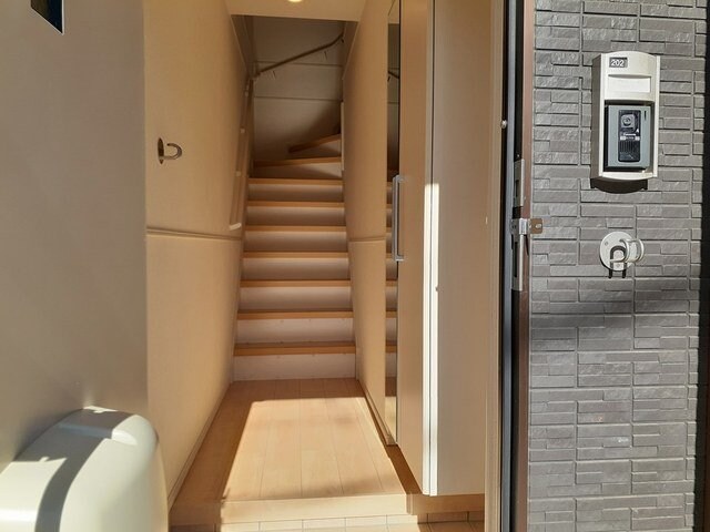 物件内観写真14　(シンプルで使いやすい玄関です)