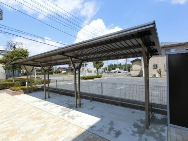 建物設備(駐輪場)