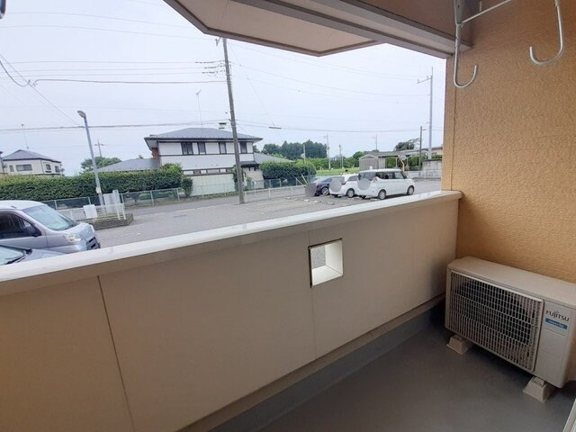 物件内観写真19　(バルコニーがあります)