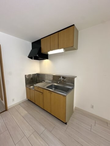 物件内観写真6　(お料理しやすいキッチンです)