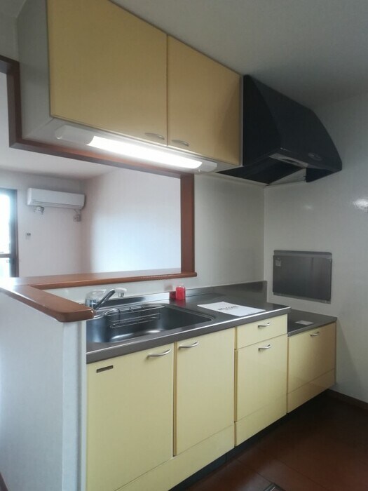 物件内観写真5　(対面キッチン)