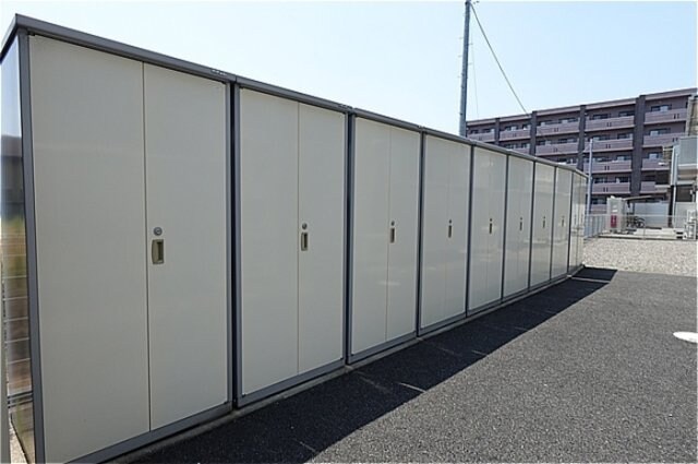 物件内観写真20　(外部物置)