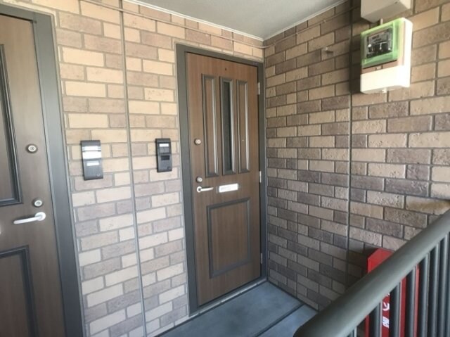 物件外観写真3　(ロビー)