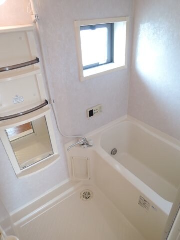 物件内観写真10　(バス／シャワールーム等)