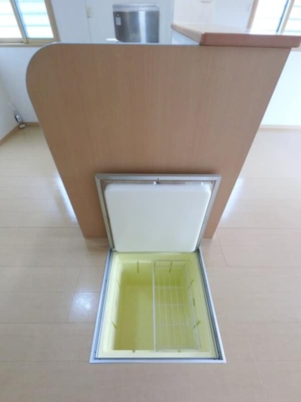 キッチン(キッチン 床下収納)
