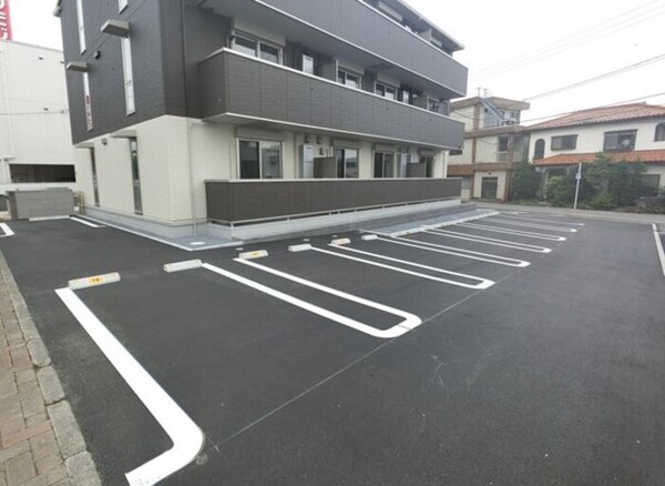 駐車場(駐車場)