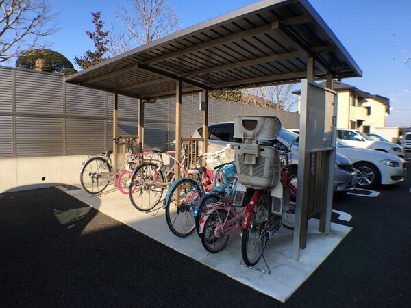 建物設備(駐輪場)