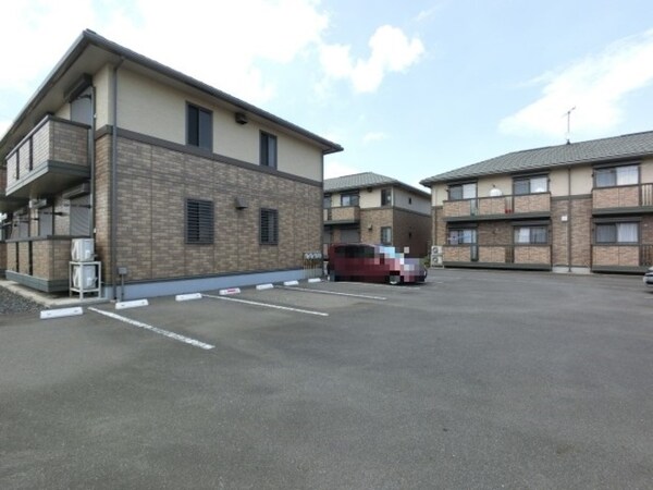 駐車場(駐車場)
