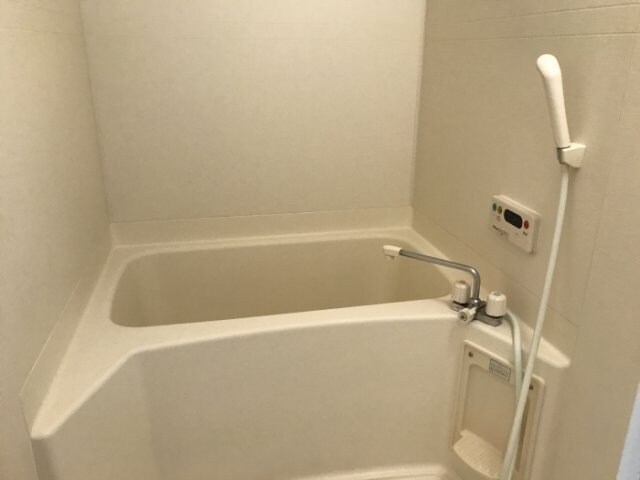 物件内観写真9　(浴室)