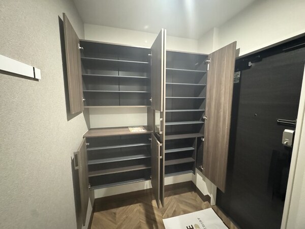 収納(シューズボックス)