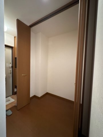 物件内観写真15　(クローゼット)