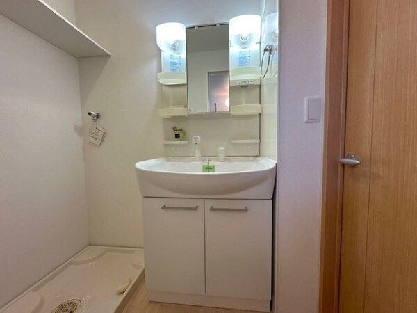 独立洗面台(洗面所)