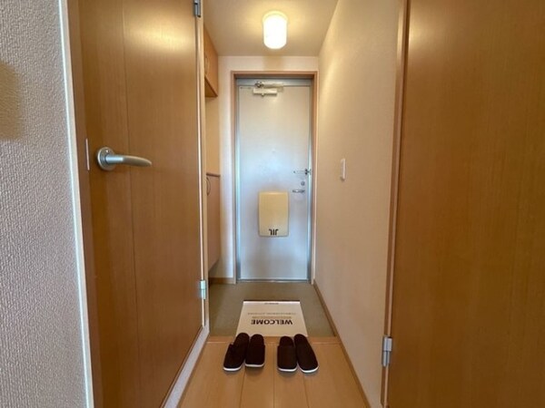 玄関(玄関)