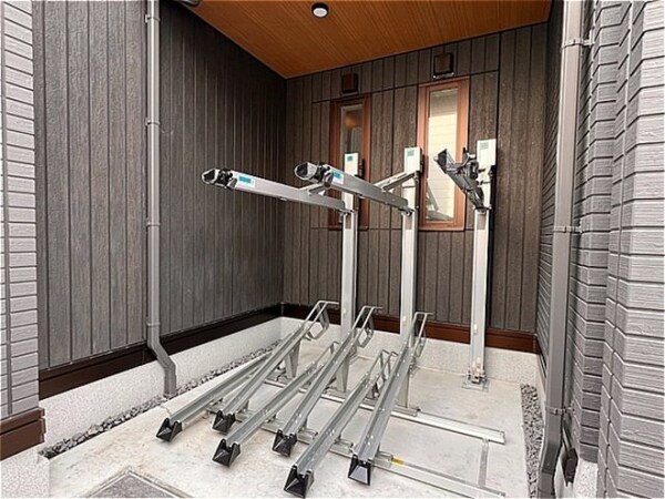 建物設備(駐輪場)