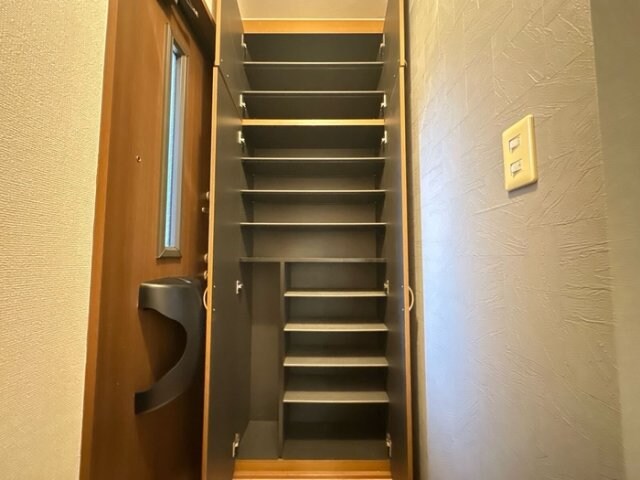 物件内観写真14　(シューズボックス)