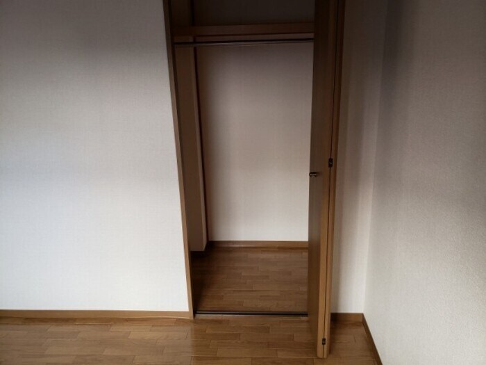 物件内観写真10　(収納)