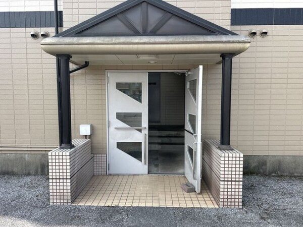 エントランス(エントランス)