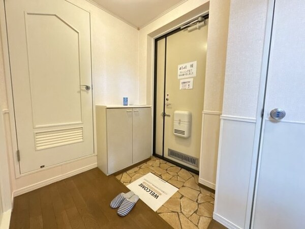 玄関(玄関)