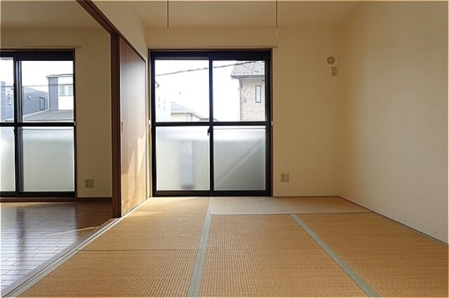 物件内観写真7　(和室)