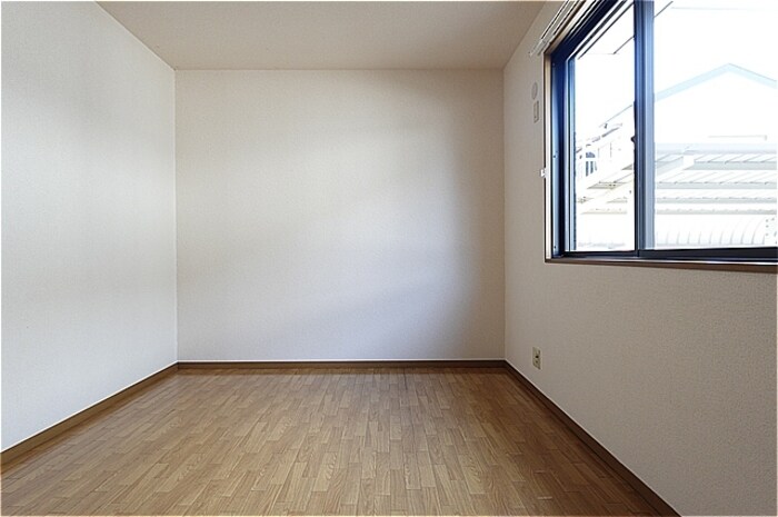 物件内観写真16　(北洋室)