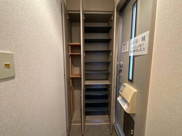 収納(シューズボックス)