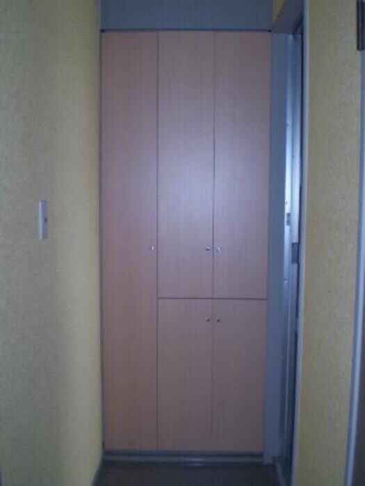 物件内観写真19　(ｼｭｰｽﾞﾎﾞｯｸｽ)