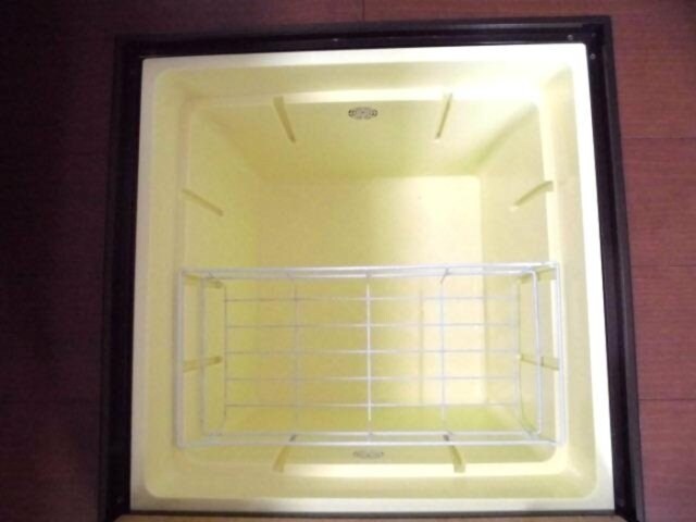 物件内観写真10　(床下収納)