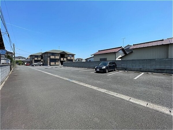 駐車場(駐車場)