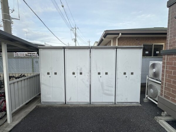 建物設備(物置)