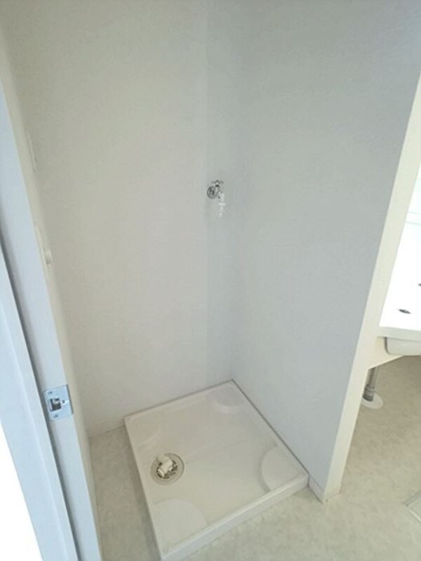 建物設備(洗濯機置き場)
