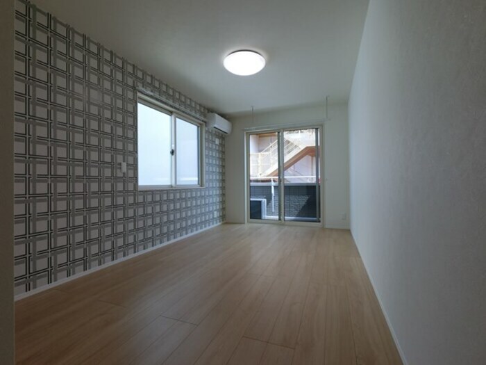 物件内観写真8　(洋室)