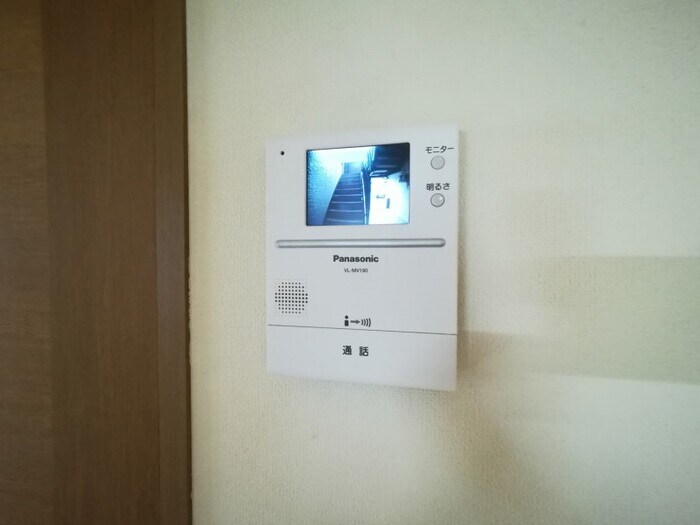 物件内観写真17　(カラーモニターインターホン)