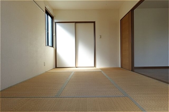 物件内観写真7　(和室)