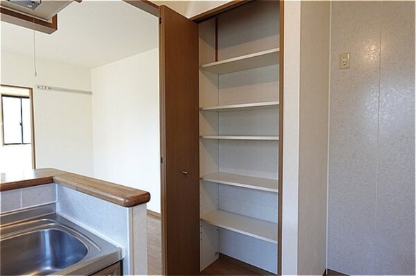 キッチン(キッチン・収納)