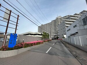 グランドハイツ今泉西棟外観写真