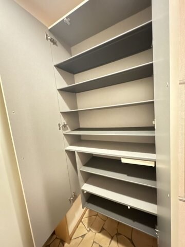 物件内観写真15　(シューズボックス)