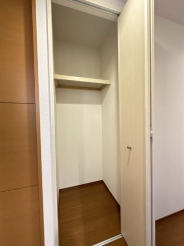 収納(クローゼット)