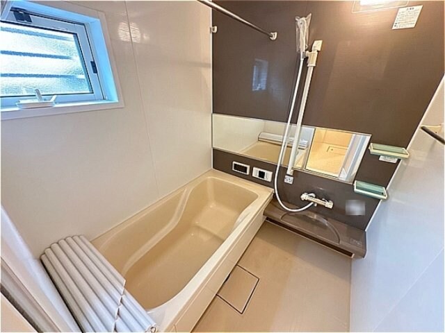 物件内観写真7　(換気暖房乾燥機付き浴室)