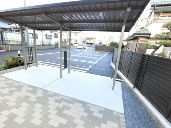 建物設備(駐輪場)